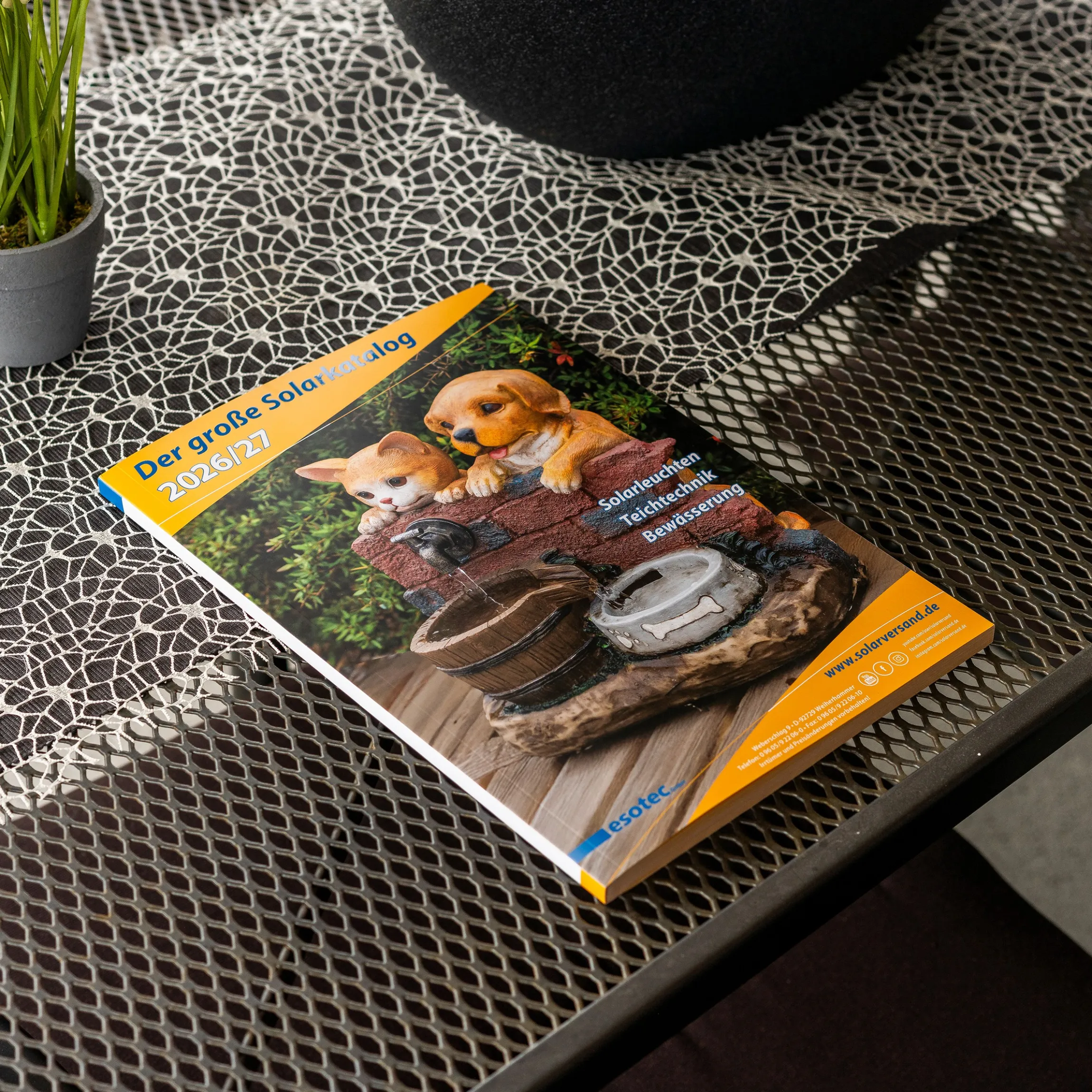 Der große Solarkatalog mit 220 Seiten als Gratisbeilage