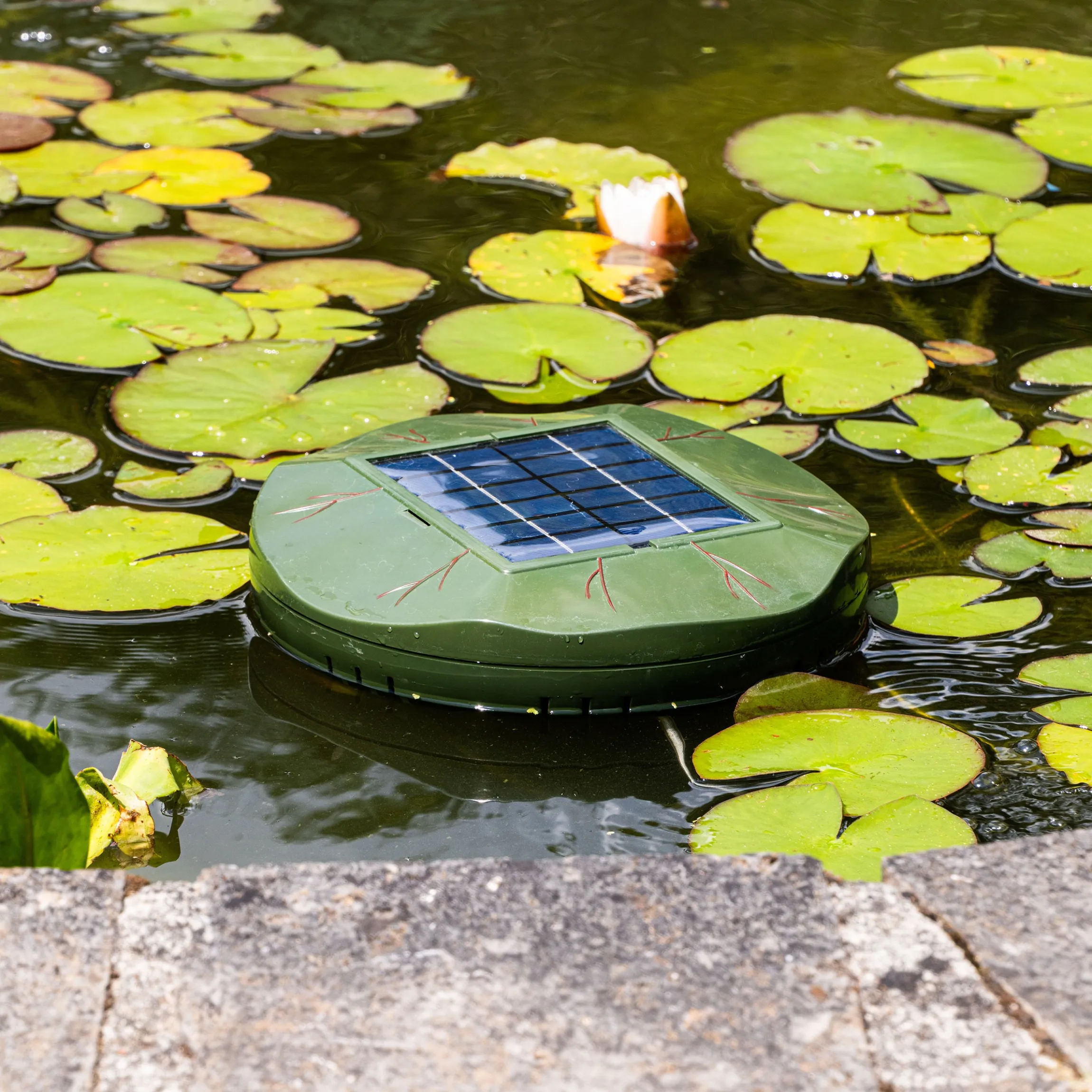 Schwimmender Solar Teichbelüfter 1,8/120