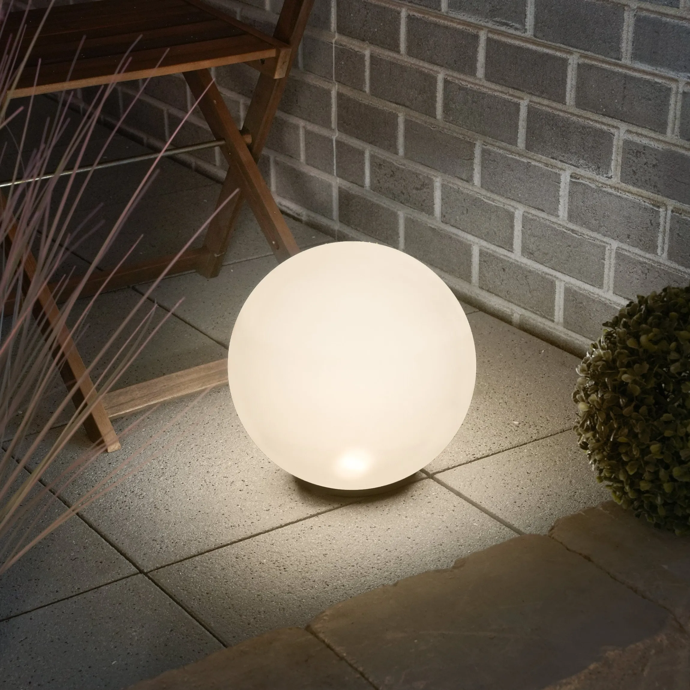 Solarkugel Liana ⌀ 30 cm mit Fernbedienung