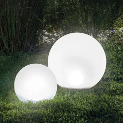 Solar Leuchtkugelset Basic ⌀ 20 & 30 cm mit 7 Lichtfarben