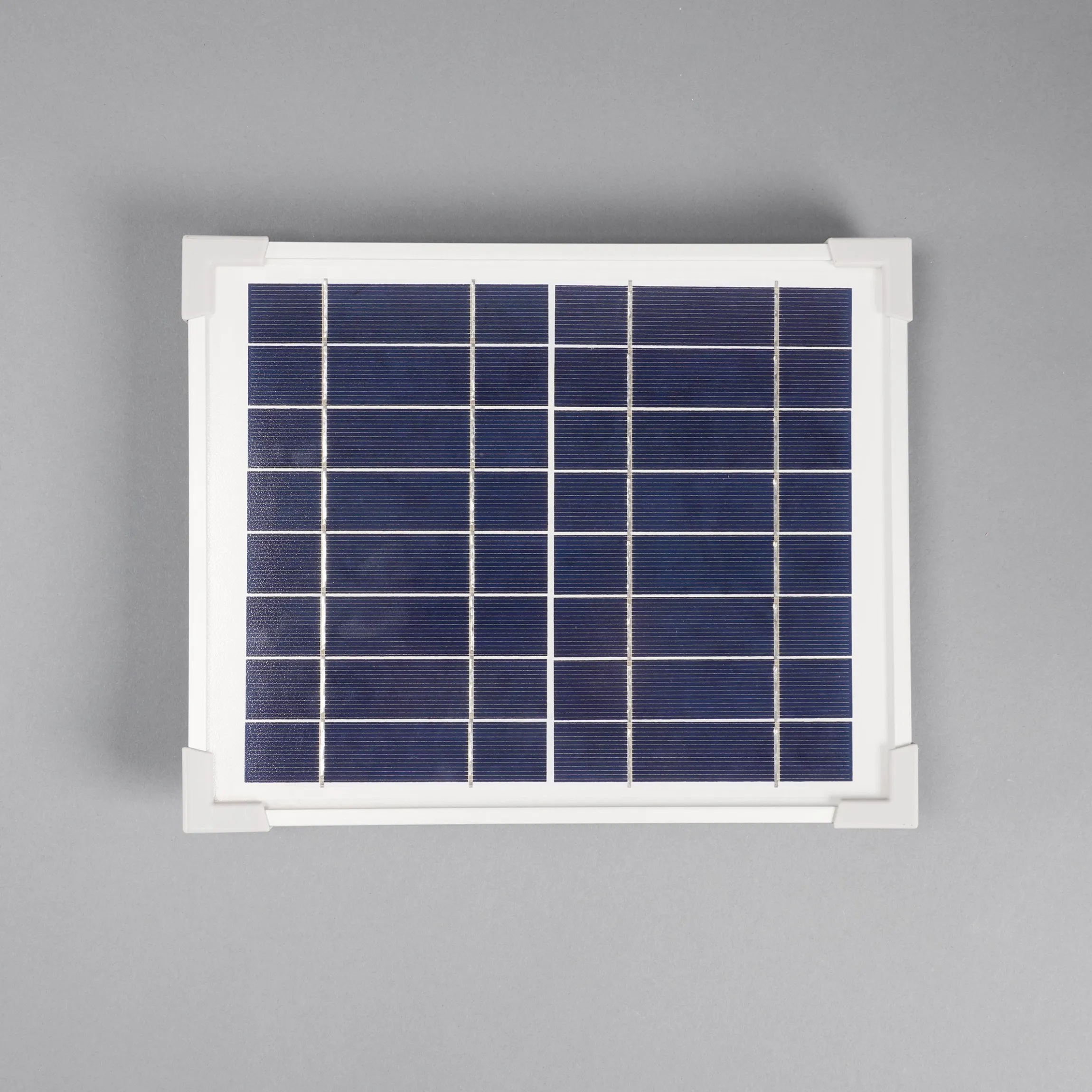 Solarmodul 6 Wp / 8 V mit Akkuspeicher Stecker 2-polig rund