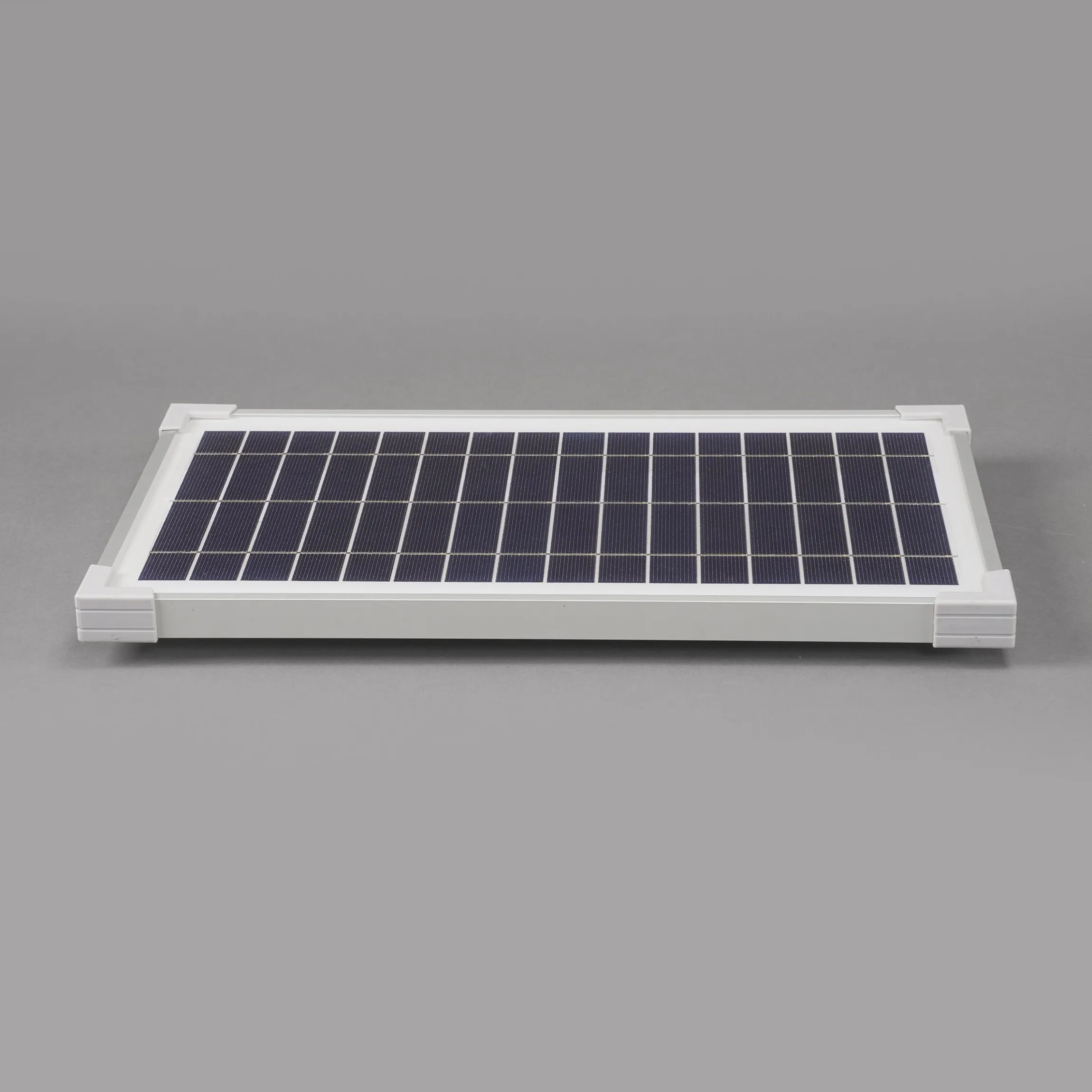Solarmodul 8 Wp / 8 V mit Stecker 2-polig rund