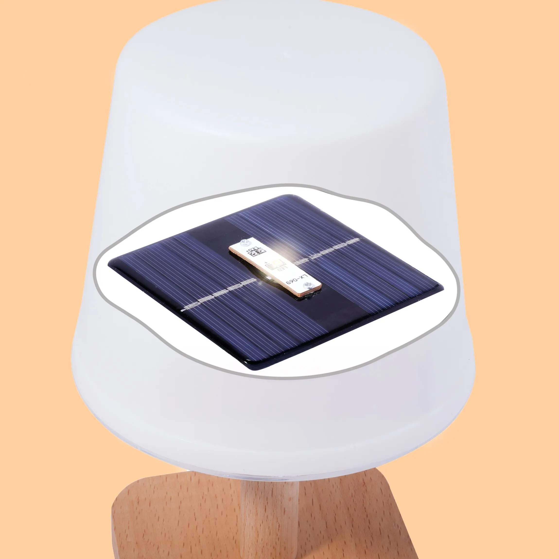 Solar Tischleuchte Harmony in Holzoptik